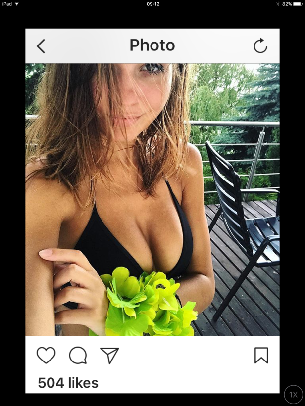 cleavage makes you click II.PNG