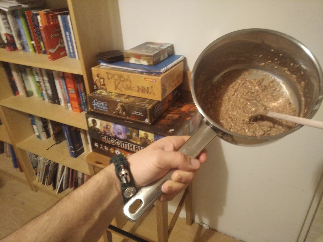 Easy and tasty bodybuilder meal. Chocolate oatmeal. My mental health